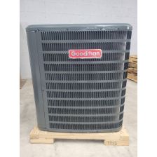Goodman 2.5 Ton 14 Seer Air Conditioner Condenser (Scratch & Dent)